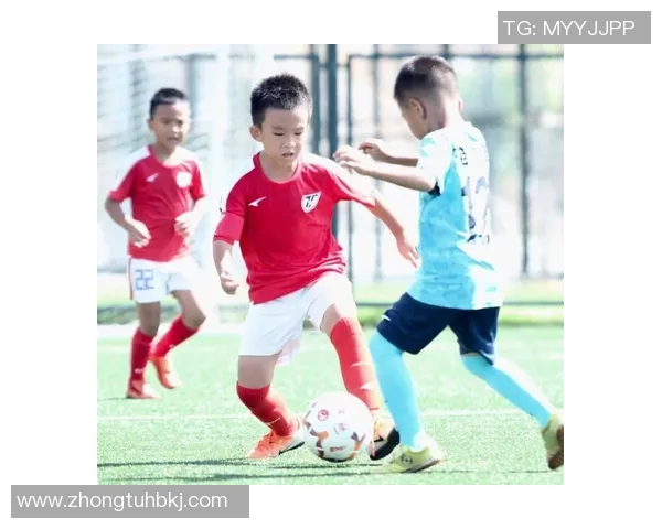 足球明星的辉煌岁月与当今赛场的风云变幻